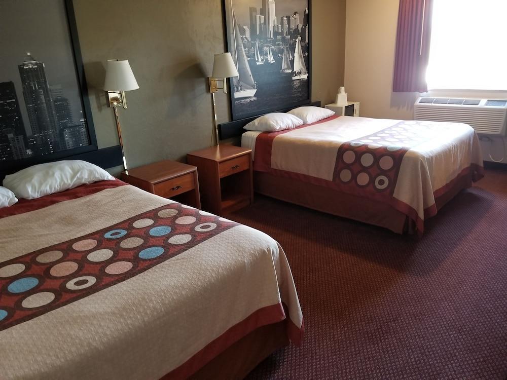 מלון Super 8 By Wyndham Bellingham Airport/פרנדייל מראה חיצוני תמונה