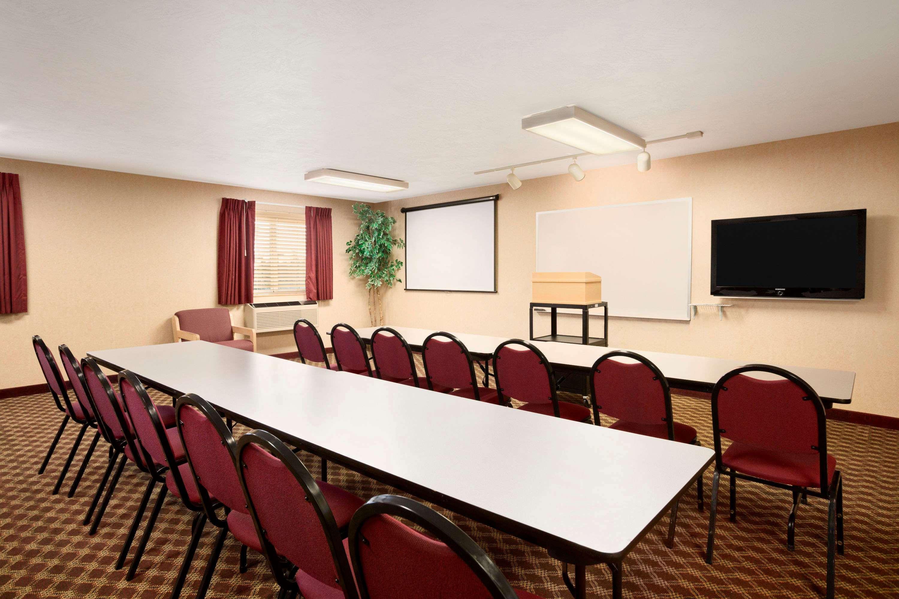 מלון Super 8 By Wyndham Bellingham Airport/פרנדייל מראה חיצוני תמונה