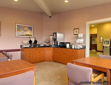 מלון Super 8 By Wyndham Bellingham Airport/פרנדייל מסעדה תמונה